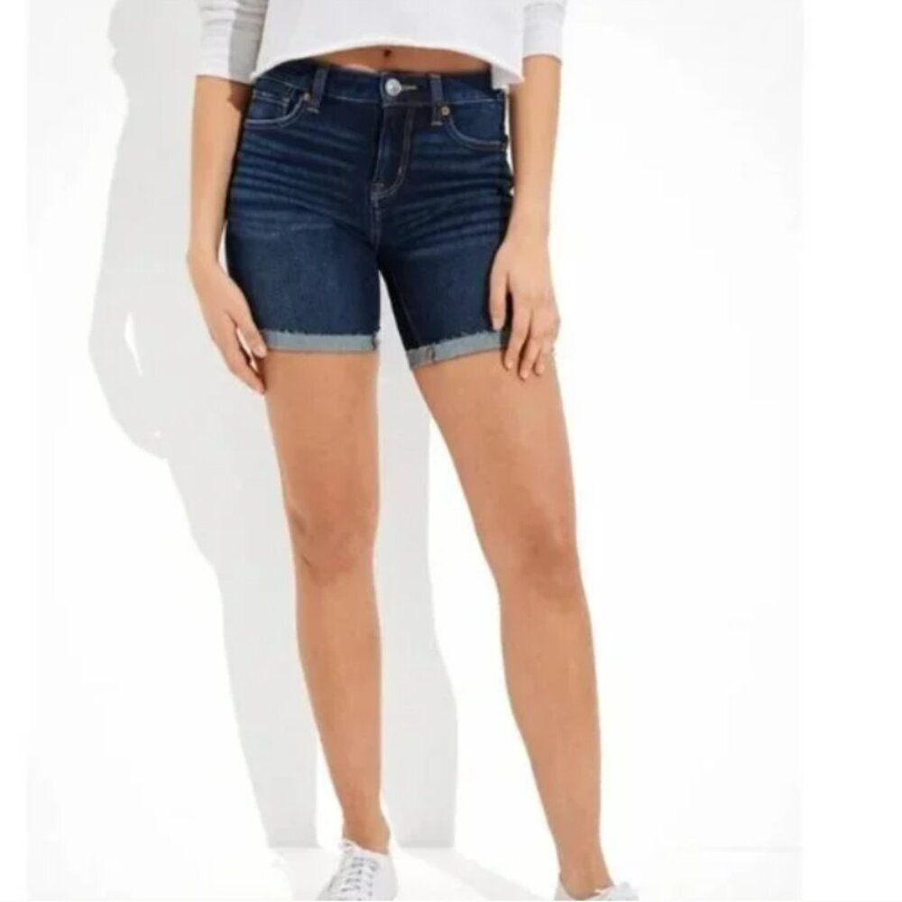 American Eagle Dark Wash Bermuda Shorts Size 10 NWT